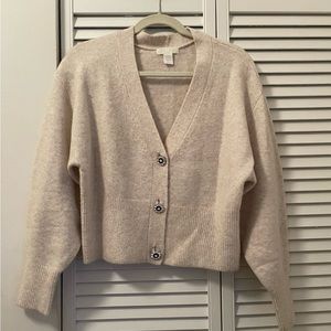 Gorgeous H&M Cropped Cardigan